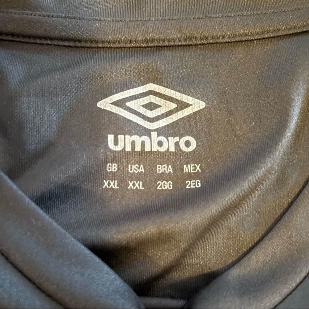 Umbro Men’s Santos FC 2020 Training Jersey Dry Fit Black Gold XXL New - Picture 3 of 12